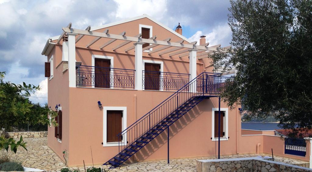 Vila Tselentata Fiskardo Bagian luar foto