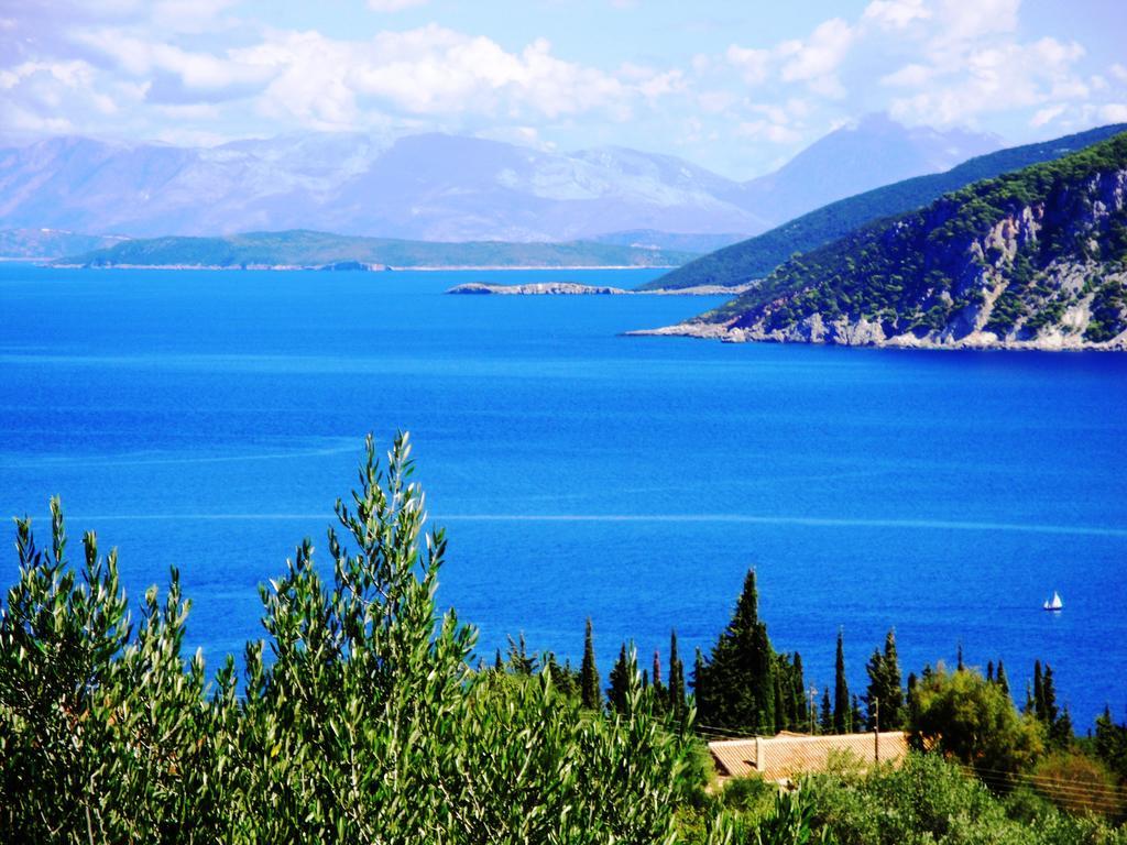 Vila Tselentata Fiskardo Bagian luar foto
